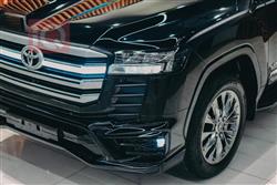 تۆیۆتا لاند کروزەر